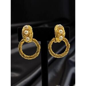 Vintage Gold Tone Faux Pearl Doorknocker Clip-On Earrings